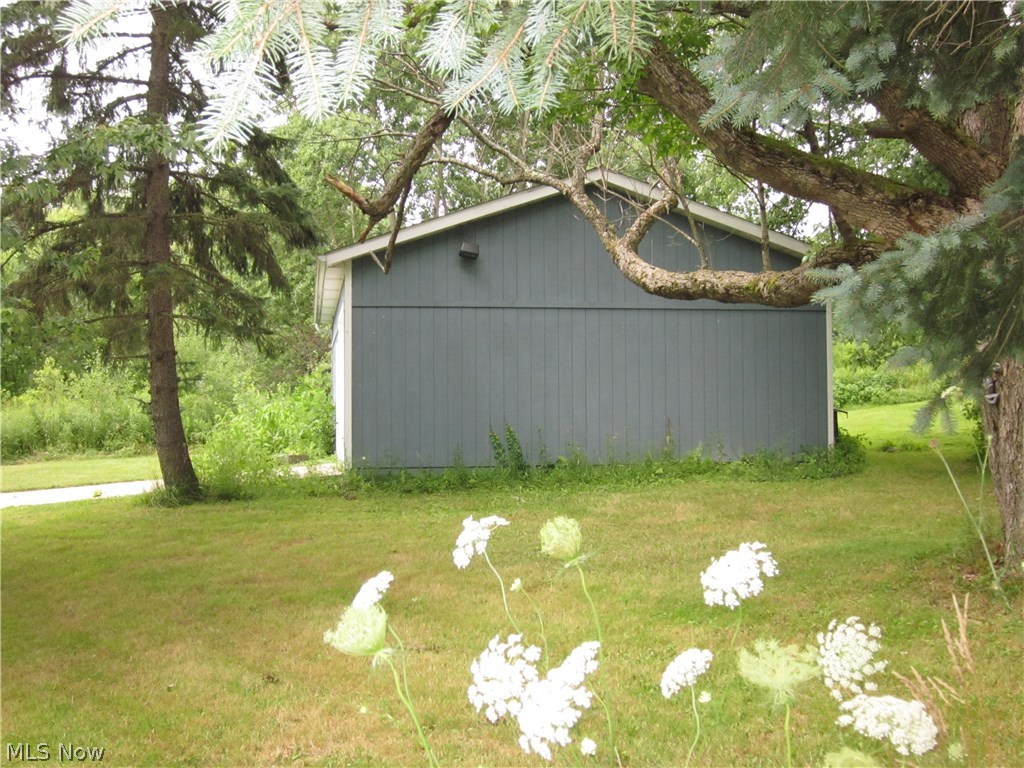 8091 Limeridge Road Ravenna, OH 44266 - Photo 25 of 30 Gallery Image 25