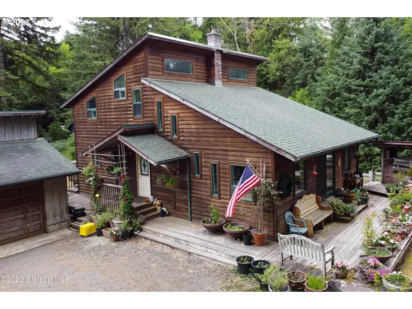 $950,000 | 38818 Cox Lane, Seaside, OR 97138