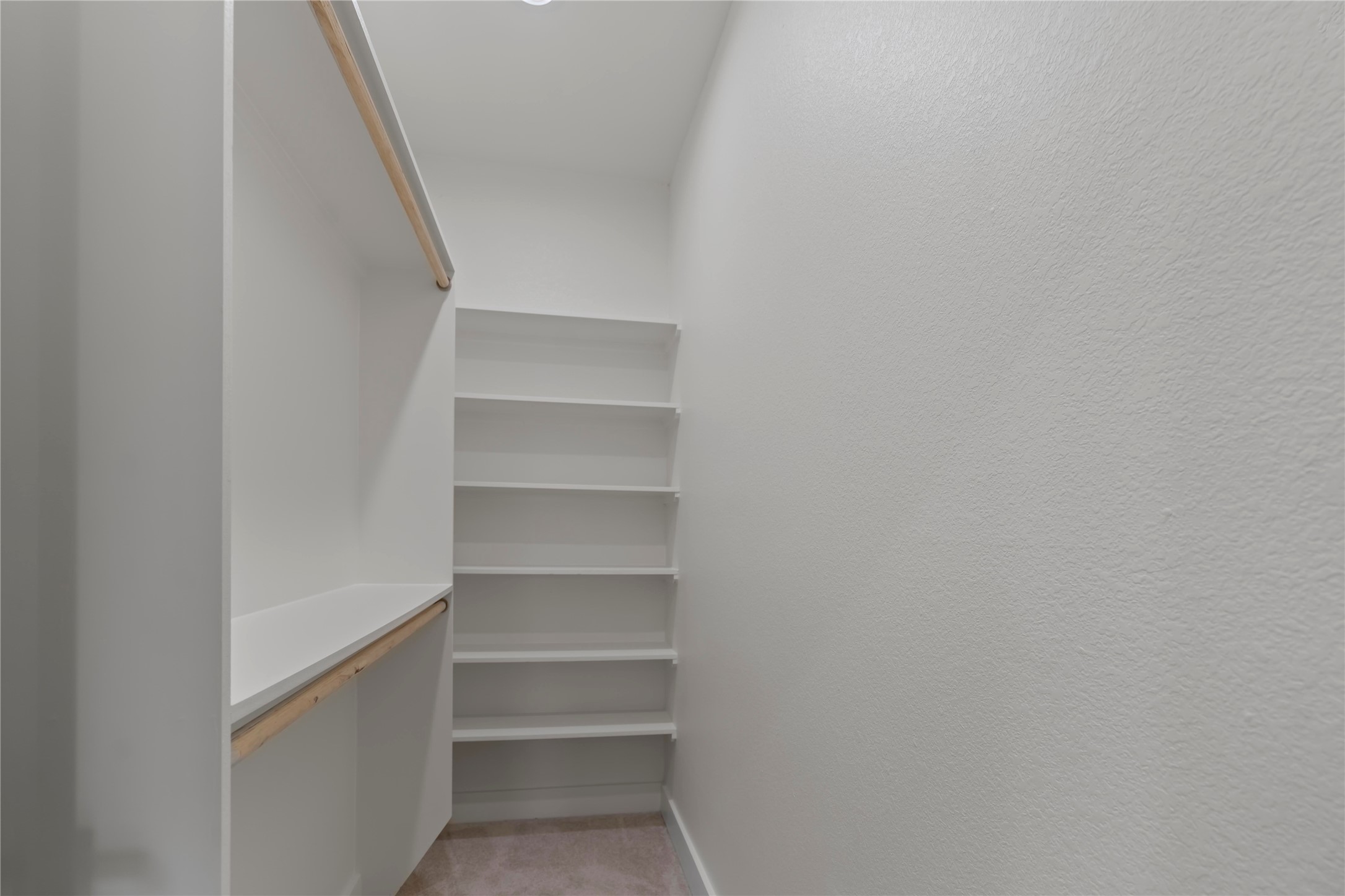 7977 Angus Street Houston, TX 77028 - Photo 9 of 14