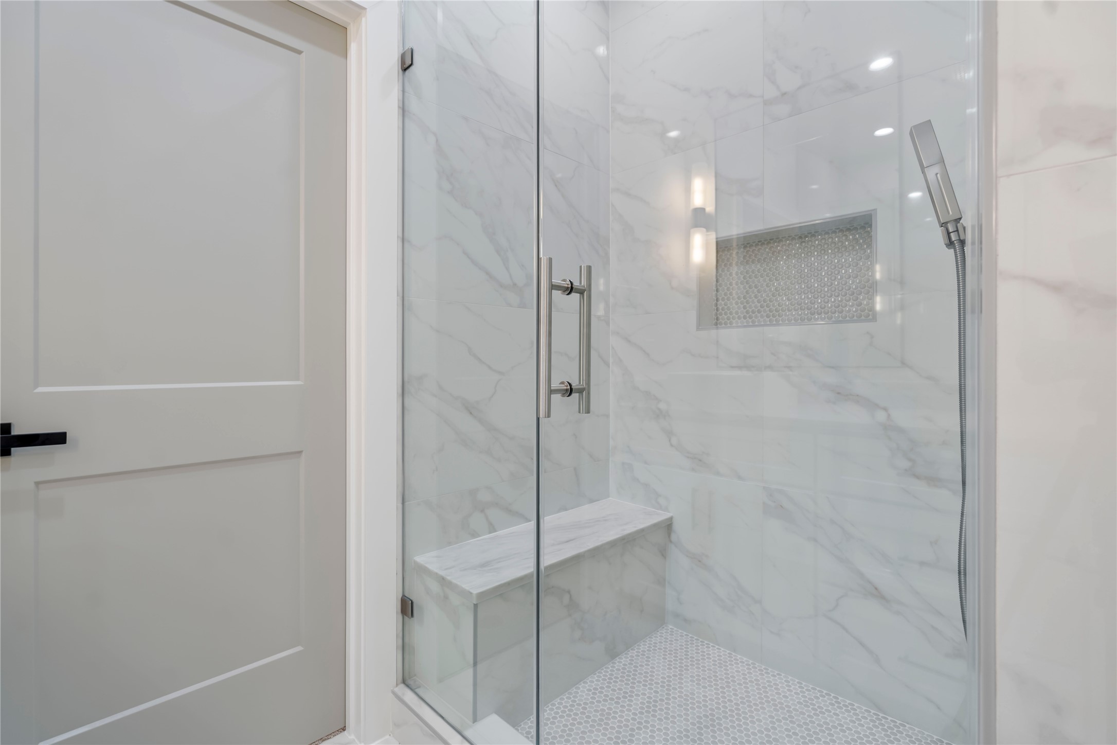 7977 Angus Street Houston, TX 77028 - Photo 10 of 14