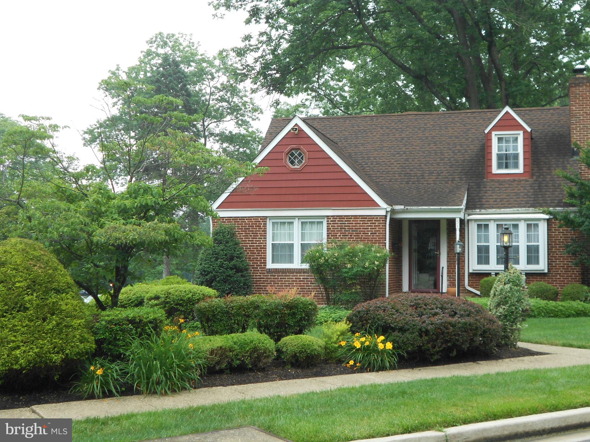 51 Dungarrie Road Baltimore, MD 21228 - Photo 1 of 30 Lovely Landscaping Adorns this Cape