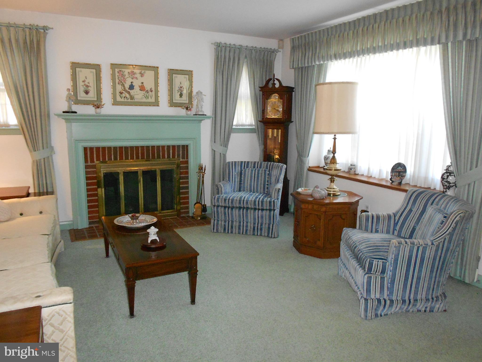 51 Dungarrie Road Baltimore, MD 21228 - Photo 11 of 30 Living Room - Woodburning Fireplace