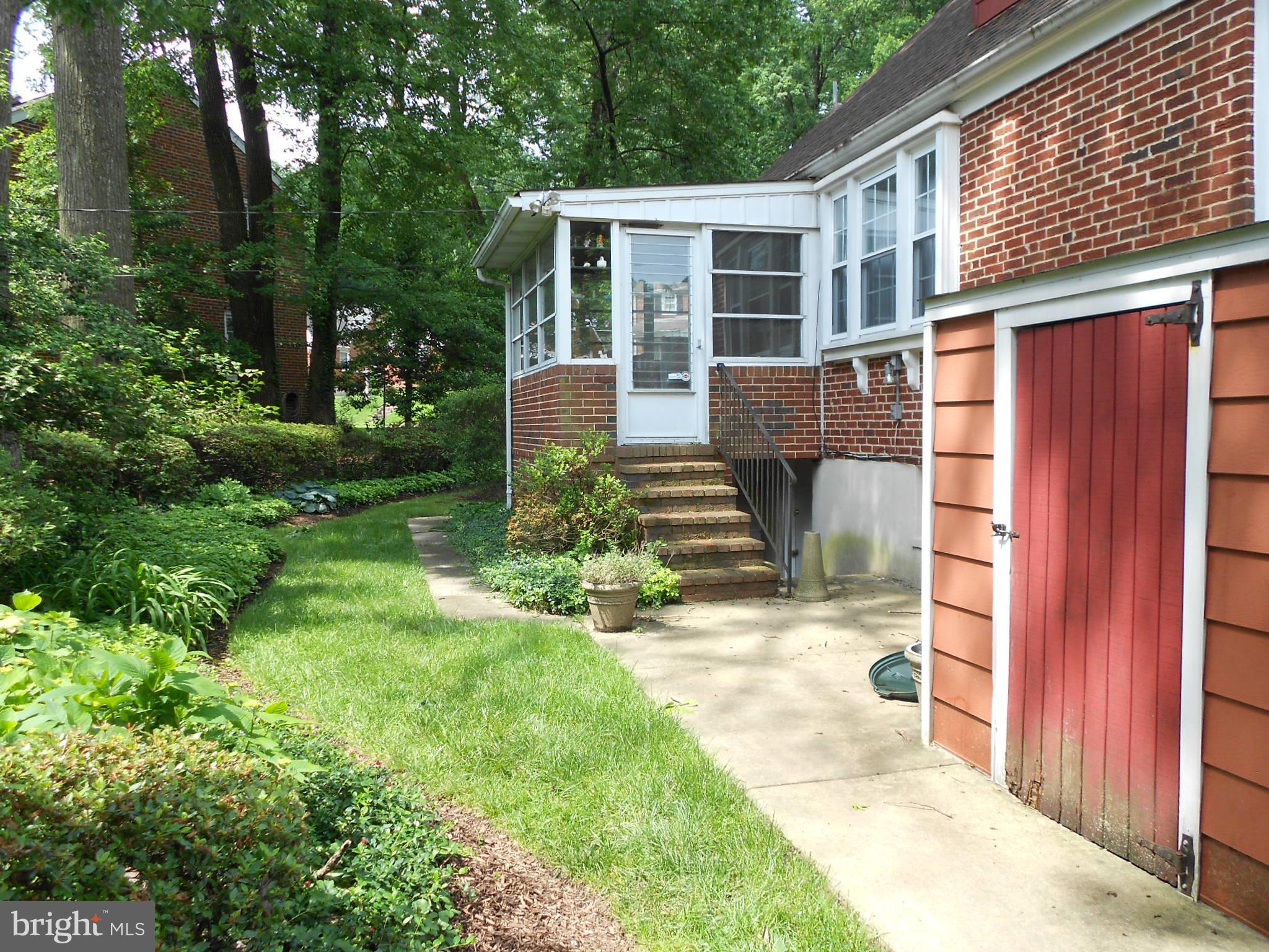51 Dungarrie Road Baltimore, MD 21228 - Photo 4 of 30 Rear View of House w/Screened Porch