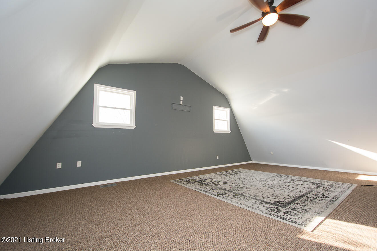5009 Thurman Road Louisville, KY 40299 - Photo 43 of 66 Apartment