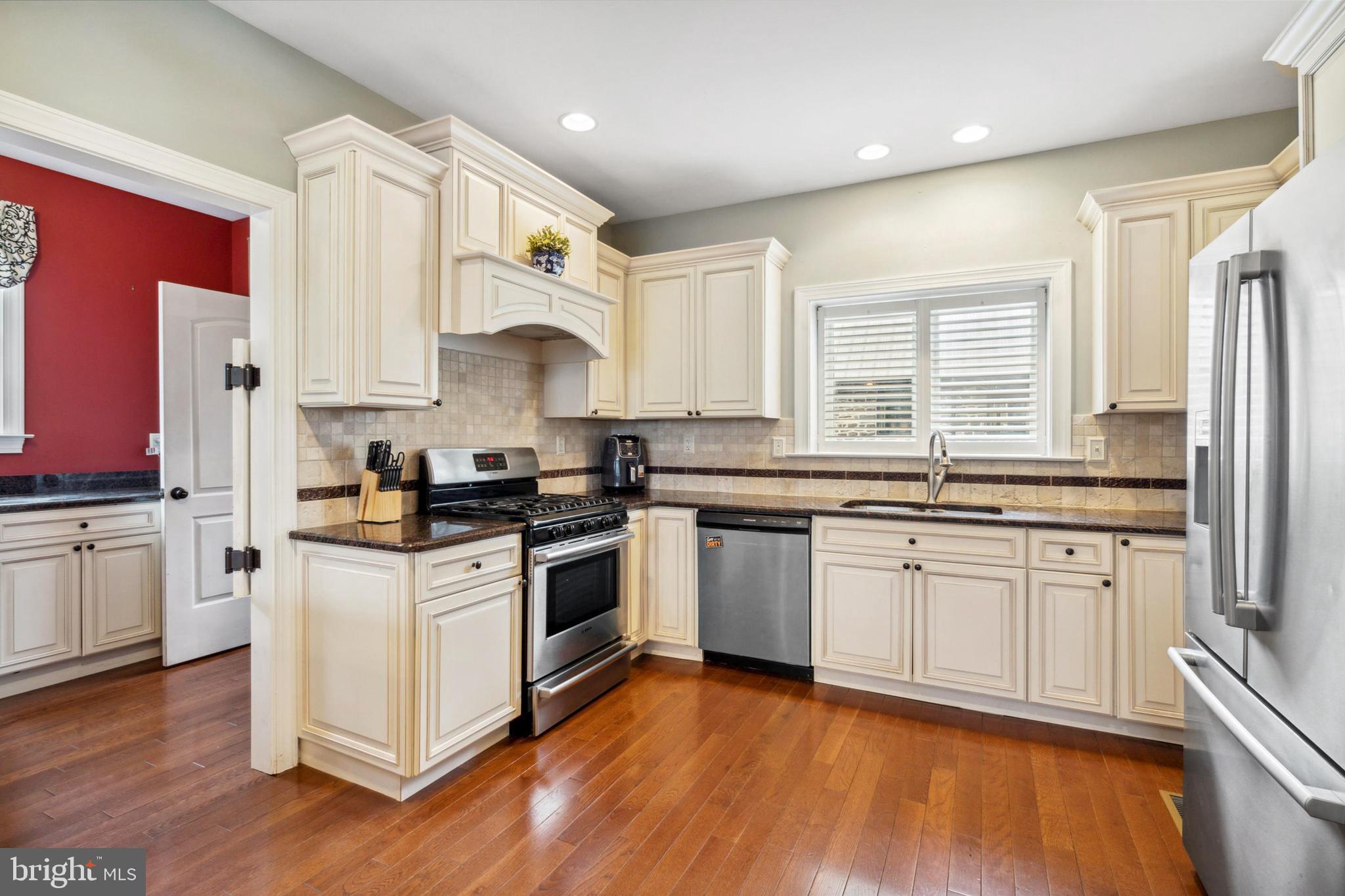 19 Llandillo Road Havertown, PA 19083 - Photo 12 of 29 Gallery Image 12