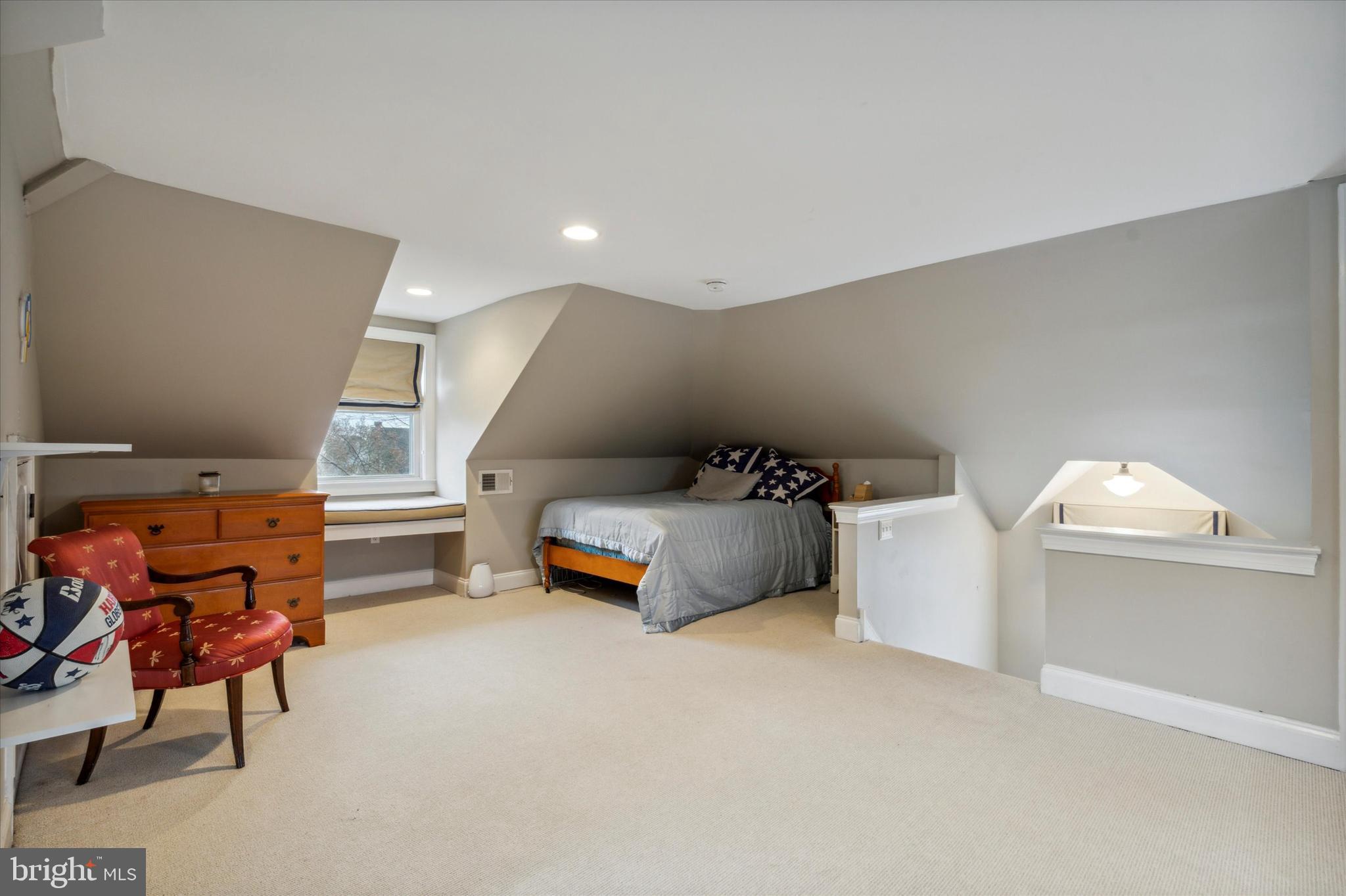 19 Llandillo Road Havertown, PA 19083 - Photo 24 of 29 Gallery Image 24
