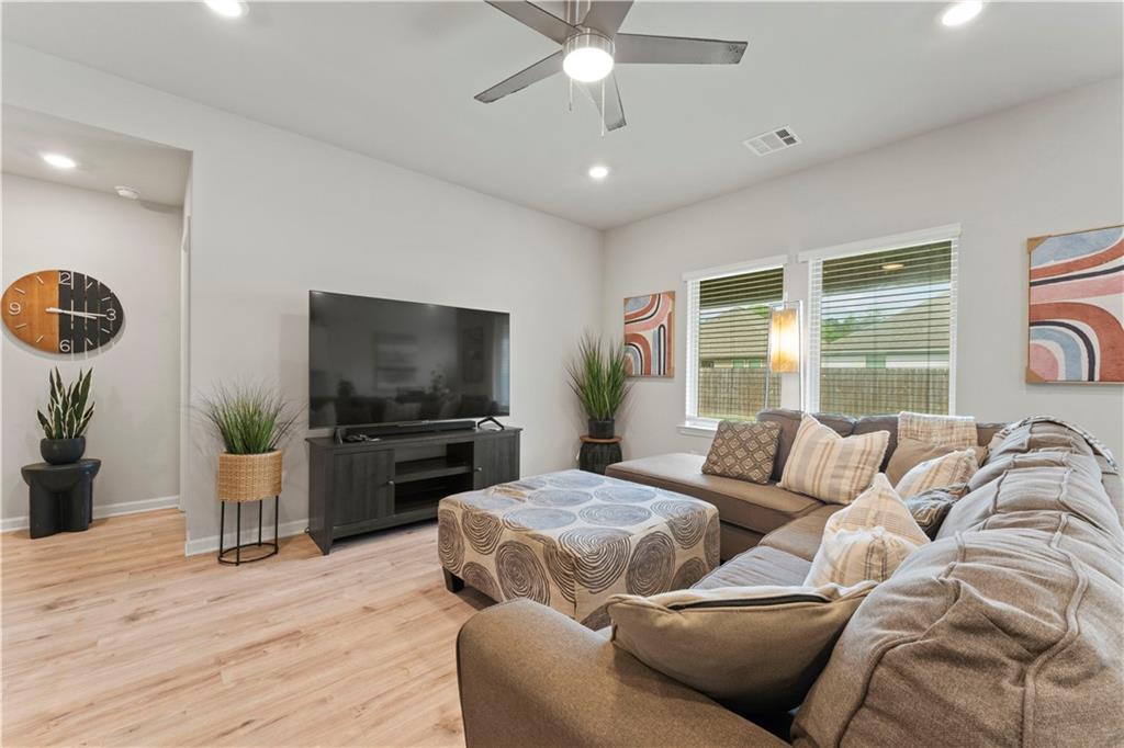44094 Covington Ridge Drive Hammond, LA 70403 - Photo 4 of 16 Gallery Image 4