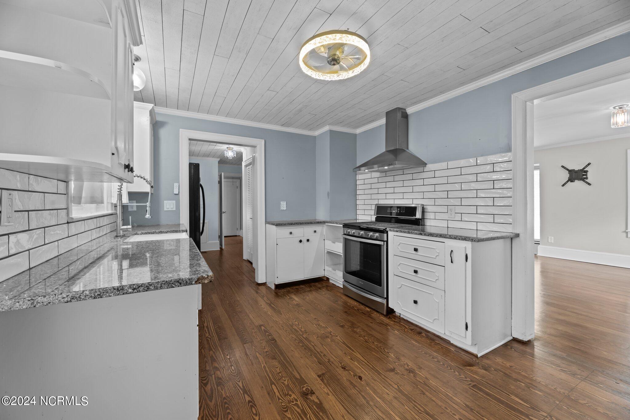 1807 Tryon Road New Bern, NC 28560 - Photo 8 of 33 CCARE