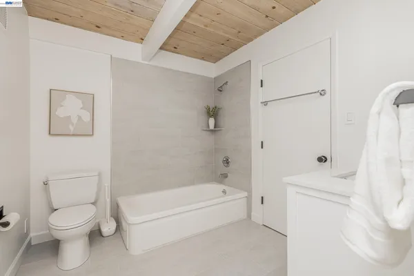 $960,900 | 148 Ridgeway Avenue, Fairfax, CA 94930