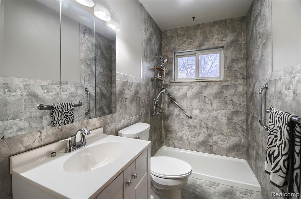 4105 North Irish Road Davison, MI 48423 - Photo 27 of 32
