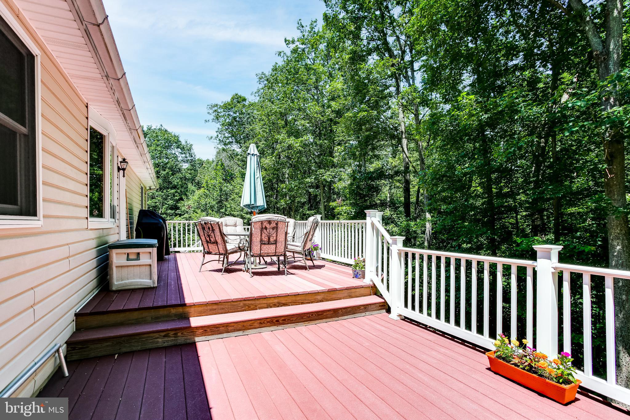 3784 Roop Road New Windsor, MD 21776 - Photo 36 of 49 Deck off kitchen