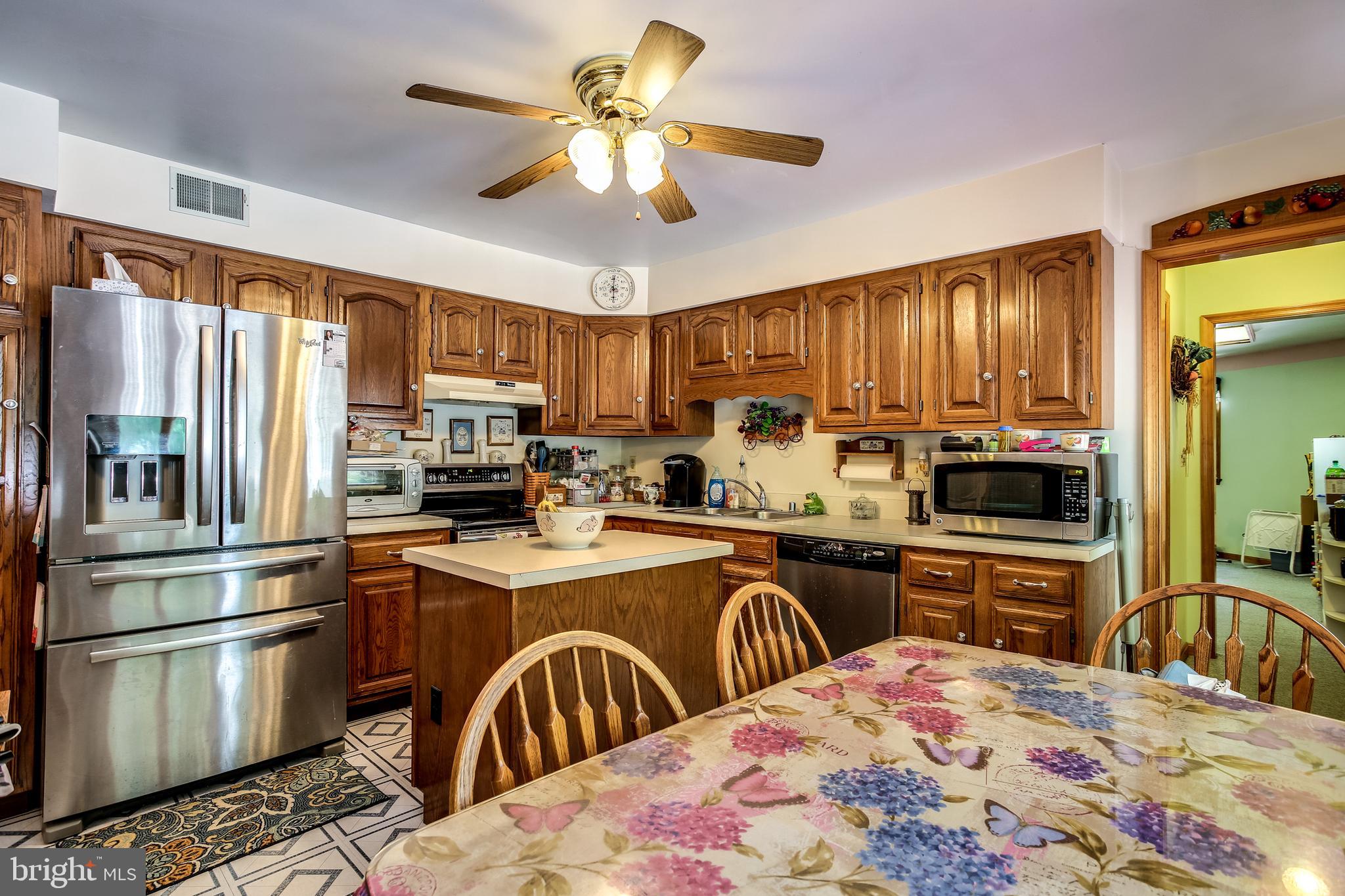 3784 Roop Road New Windsor, MD 21776 - Photo 9 of 49 kitchen