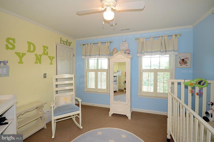 18600 Gunpowder Road Hampstead, MD 21074 - Photo 5 of 21 a view of a livingroom with a windows