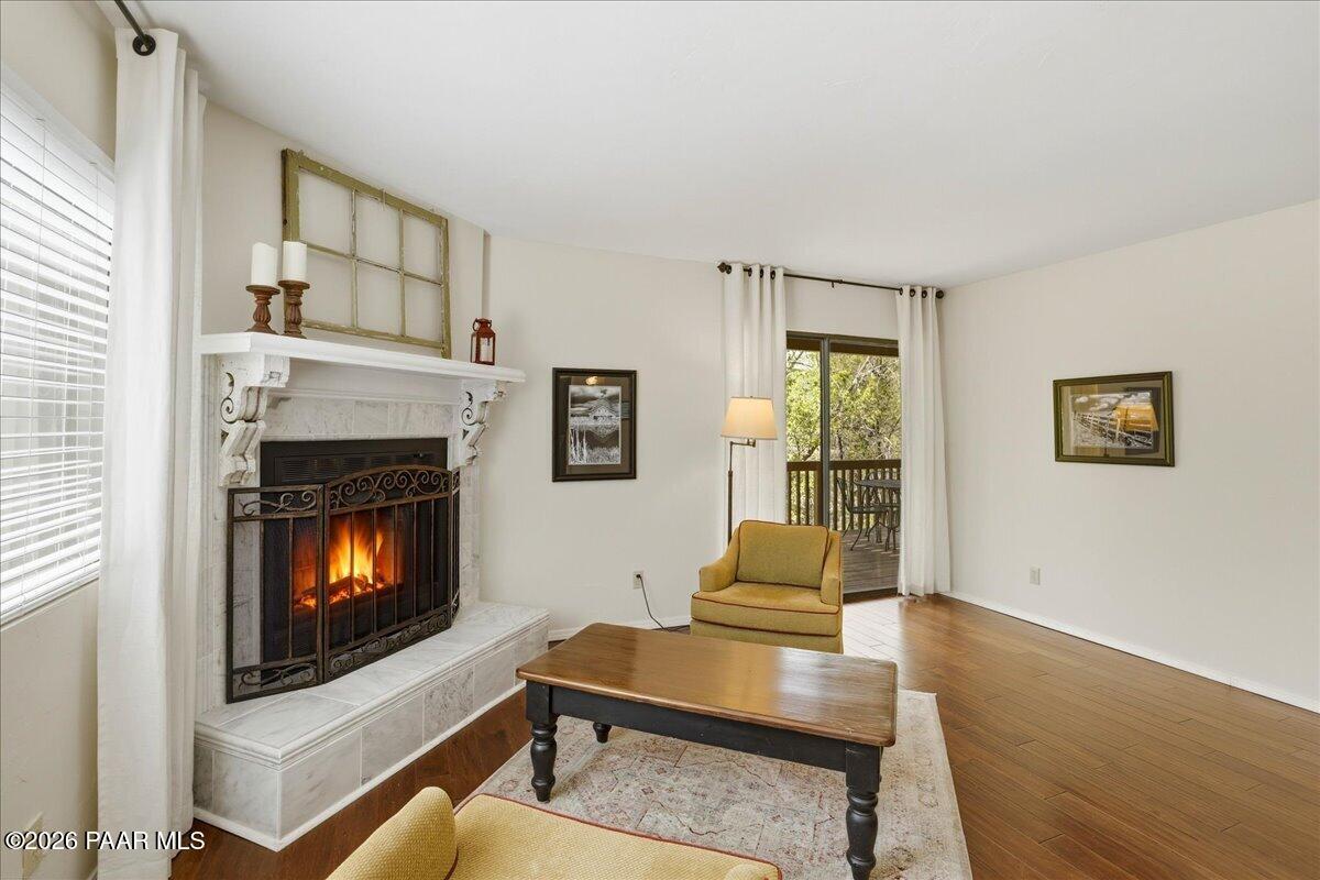 900 Old Stage Road Prescott, AZ 86303 - Photo 5 of 28 05-Living Room