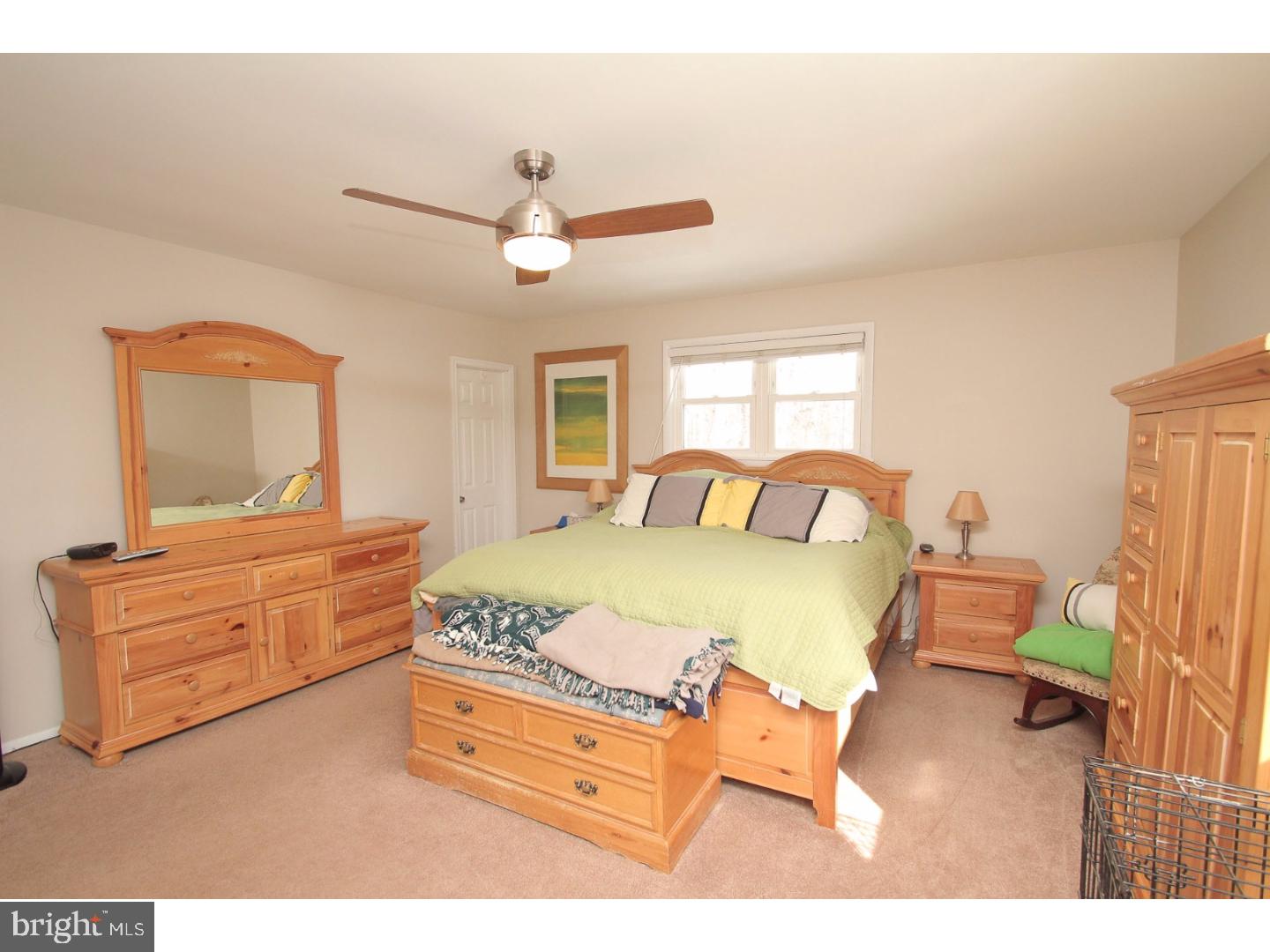 1555 Sinkler Road Warminster, PA 18974 - Photo 18 of 25 Gallery Image 18