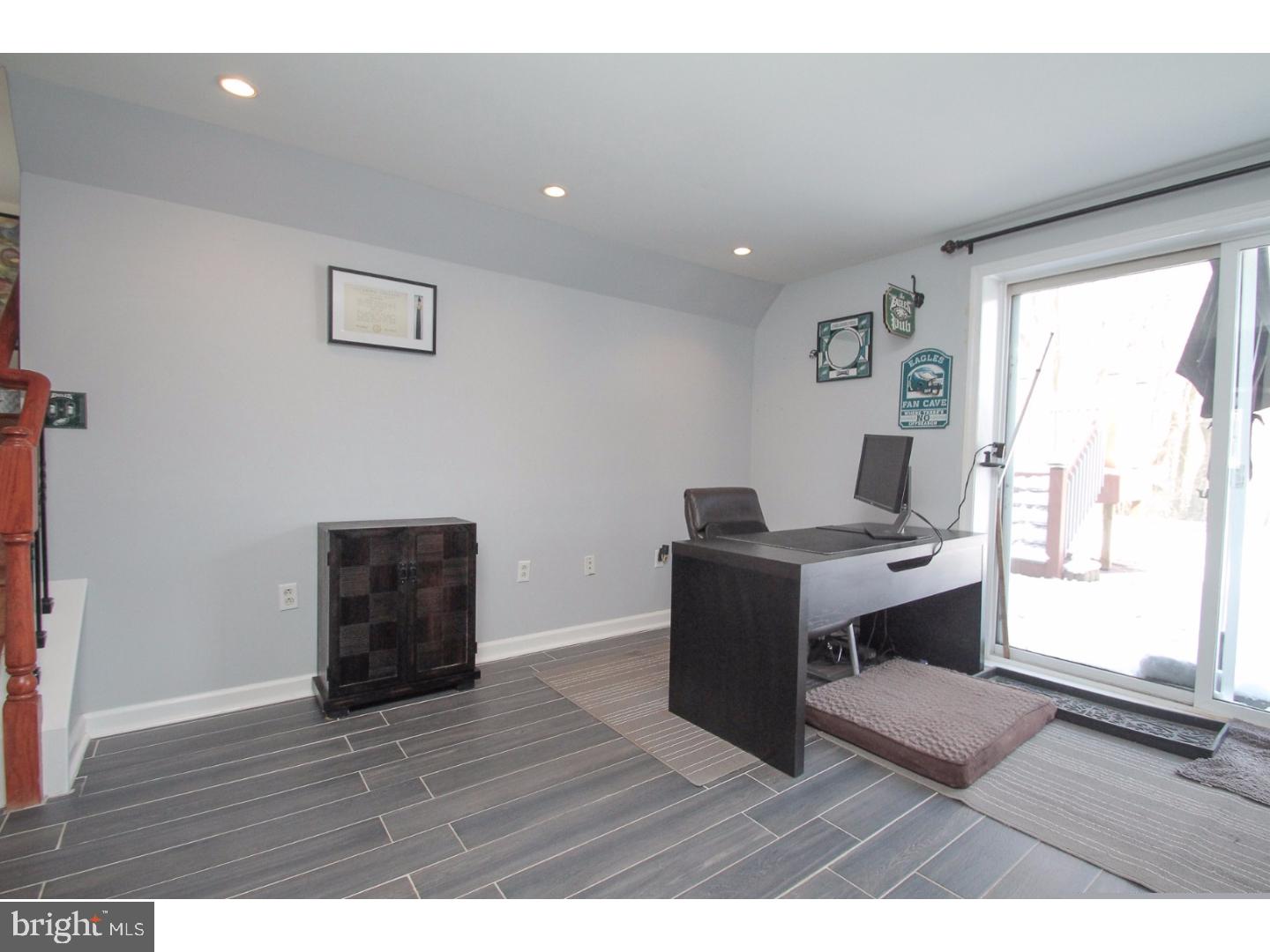 1555 Sinkler Road Warminster, PA 18974 - Photo 3 of 25 Gallery Image 3