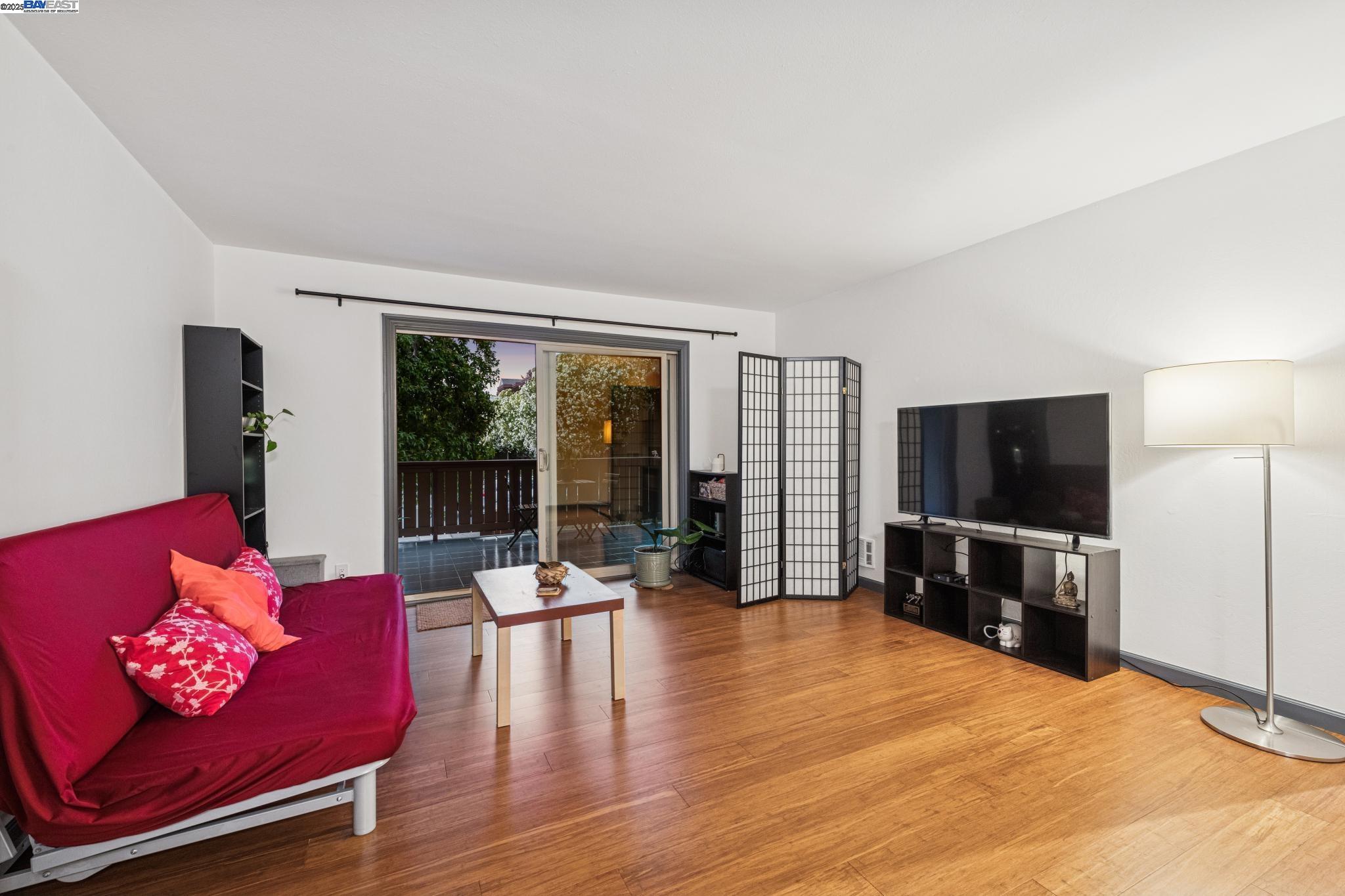 1321 Webster Street, Unit D116 Alameda, CA 94501 - Photo 7 of 26