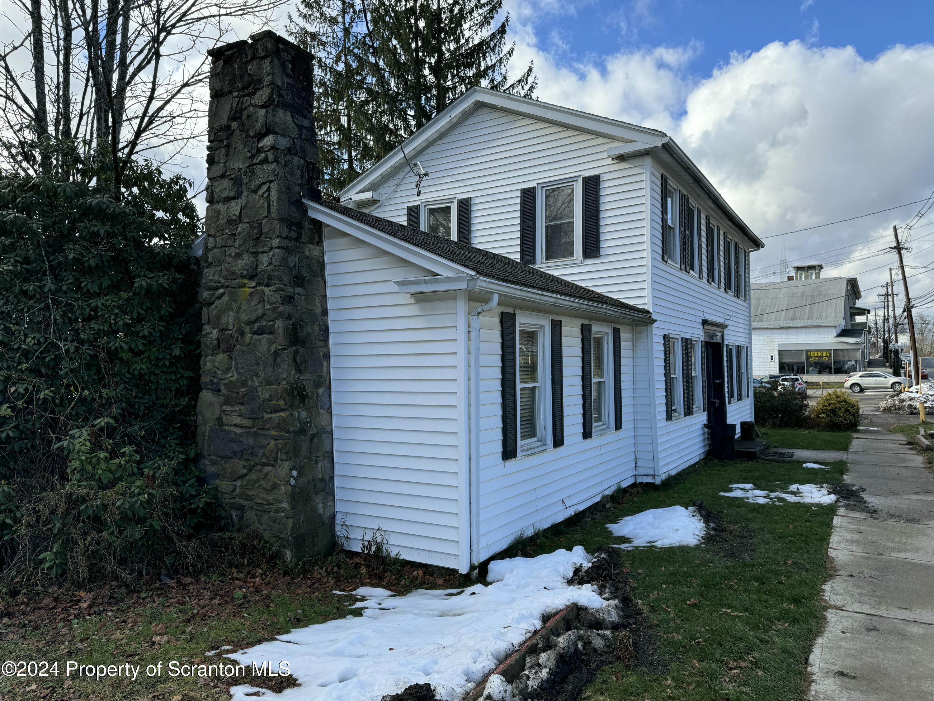 192 Maple Street Montrose, PA 18801 - Photo 4 of 23 Gallery Image 4