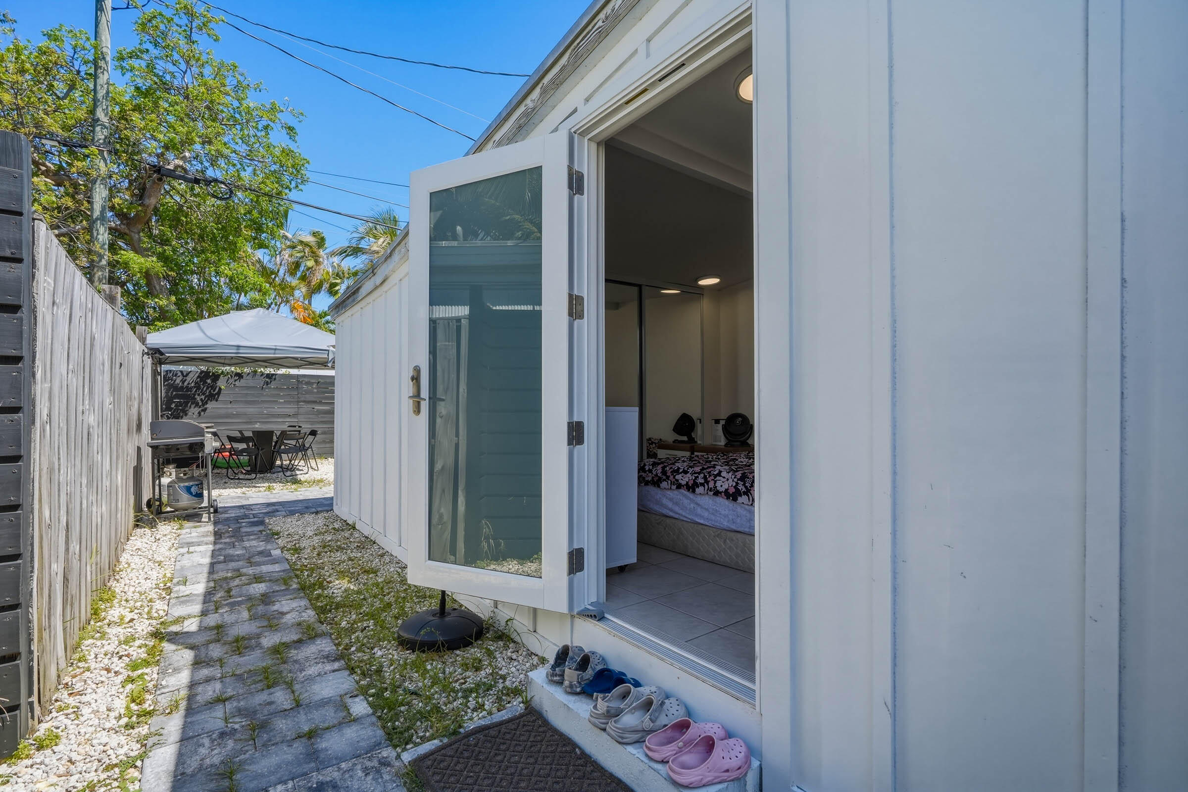 2805 Flagler Avenue Key West, FL 33040 - Photo 23 of 53 a view of a hallway with a outdoor space