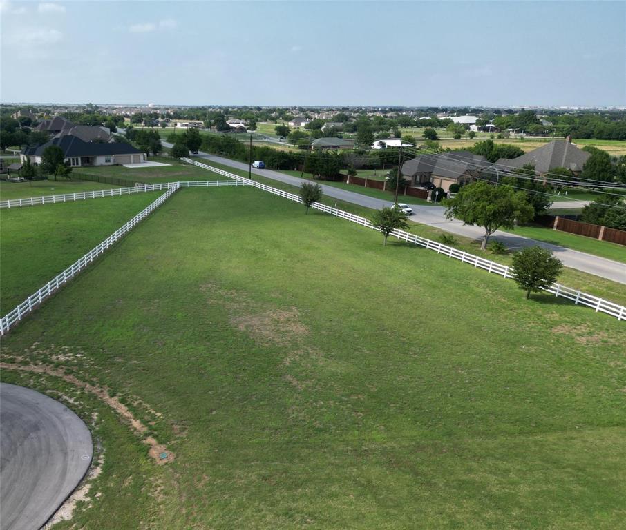 12916 Whisper Willows Court Fort Worth, TX 76052 - Photo 4 of 11 a view of a city