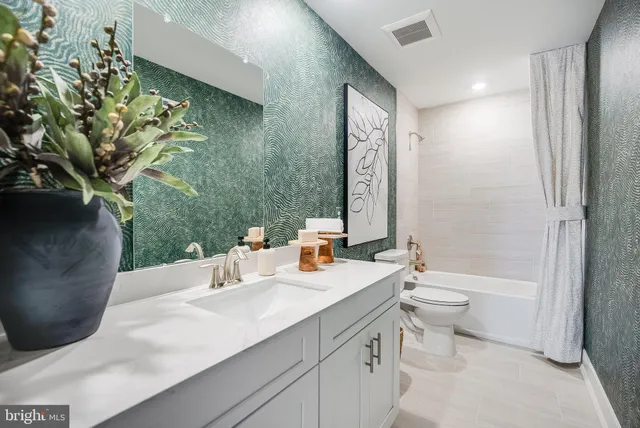 $1,325,345 | 27 Aaron Truehart Way, Titusville, NJ 08560