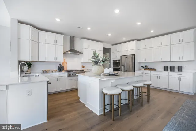 $1,325,345 | 27 Aaron Truehart Way, Titusville, NJ 08560