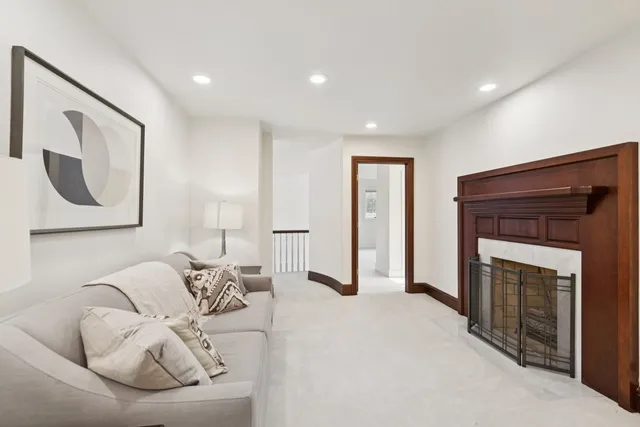 $2,795,000 | 2430 Dorina Drive, Northfield, IL 60093