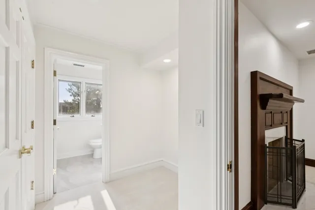 $2,795,000 | 2430 Dorina Drive, Northfield, IL 60093