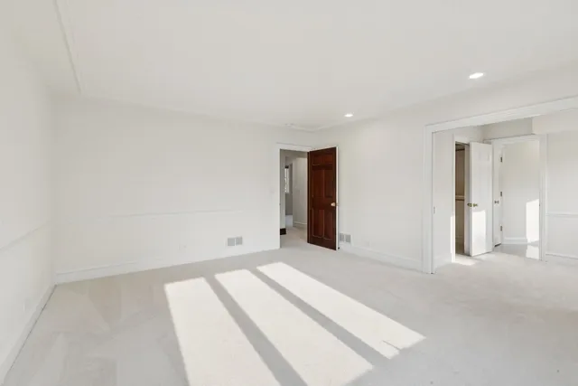 $2,795,000 | 2430 Dorina Drive, Northfield, IL 60093