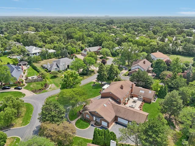 $2,795,000 | 2430 Dorina Drive, Northfield, IL 60093