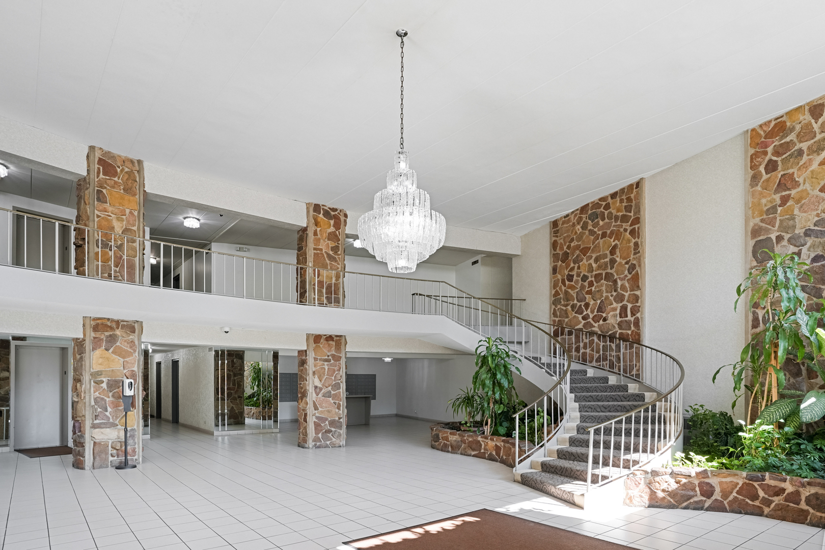 16 East Old Willow Road, Unit 223S Prospect Heights, IL 60070 - Photo 2 of 27 a dining room with furniture and wooden floor