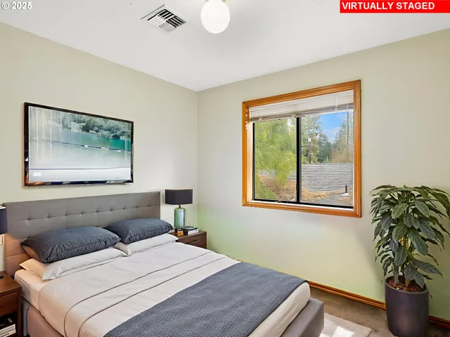 $420,000 | 3434 Southeast Rockwood Street, Milwaukie, OR 97222