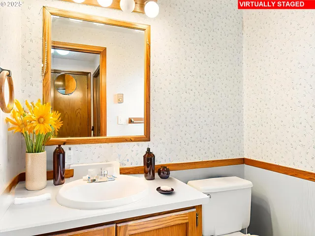 $420,000 | 3434 Southeast Rockwood Street, Milwaukie, OR 97222