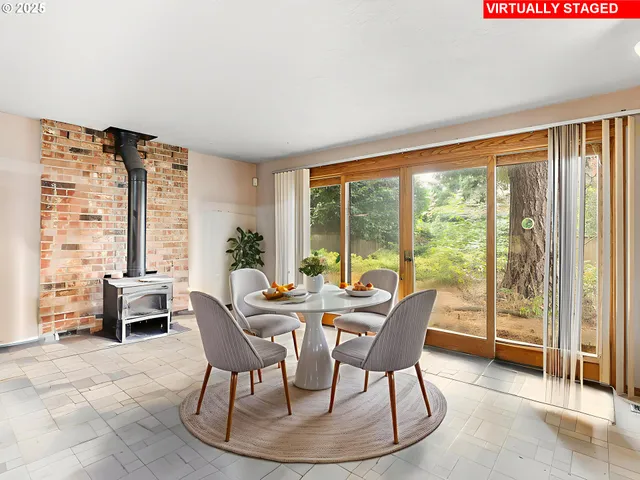 $420,000 | 3434 Southeast Rockwood Street, Milwaukie, OR 97222