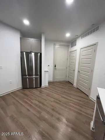 a view of a livingroom with an empty space