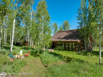 $1,950,000 | 9952 Aspen Lane, Victor, ID 83455