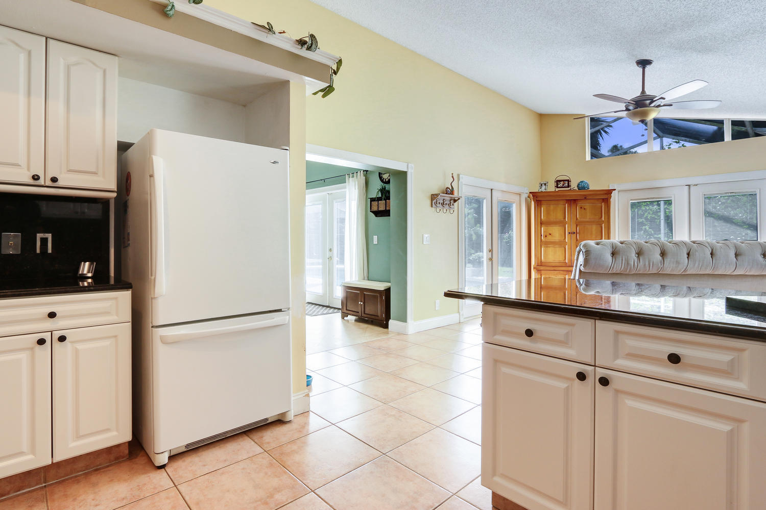 1680 Southwest 17th Street Boca Raton, FL 33486 - Photo 7 of 22 Kitchen