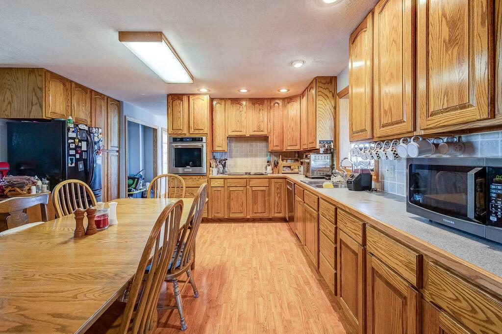 5090 Columbus Road Centerburg, OH 43011 - Photo 10 of 49 1-39