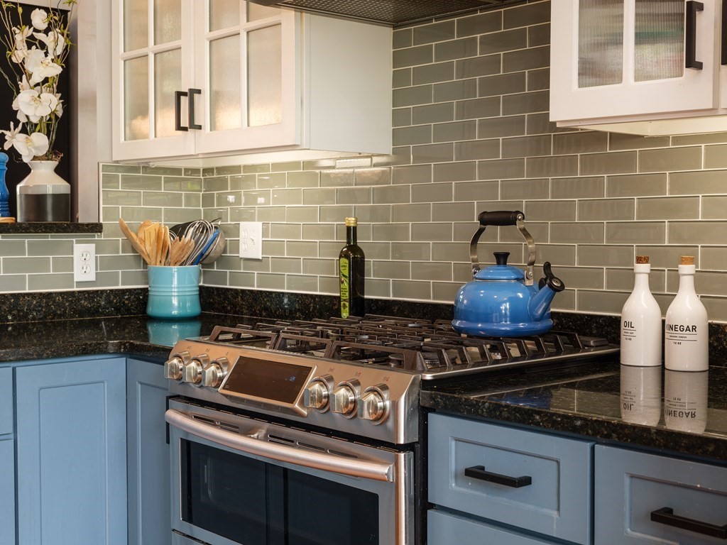 2 Powder Mill Square, Unit 3 Andover, MA 01810 - Photo 5 of 33 Gallery Image 5