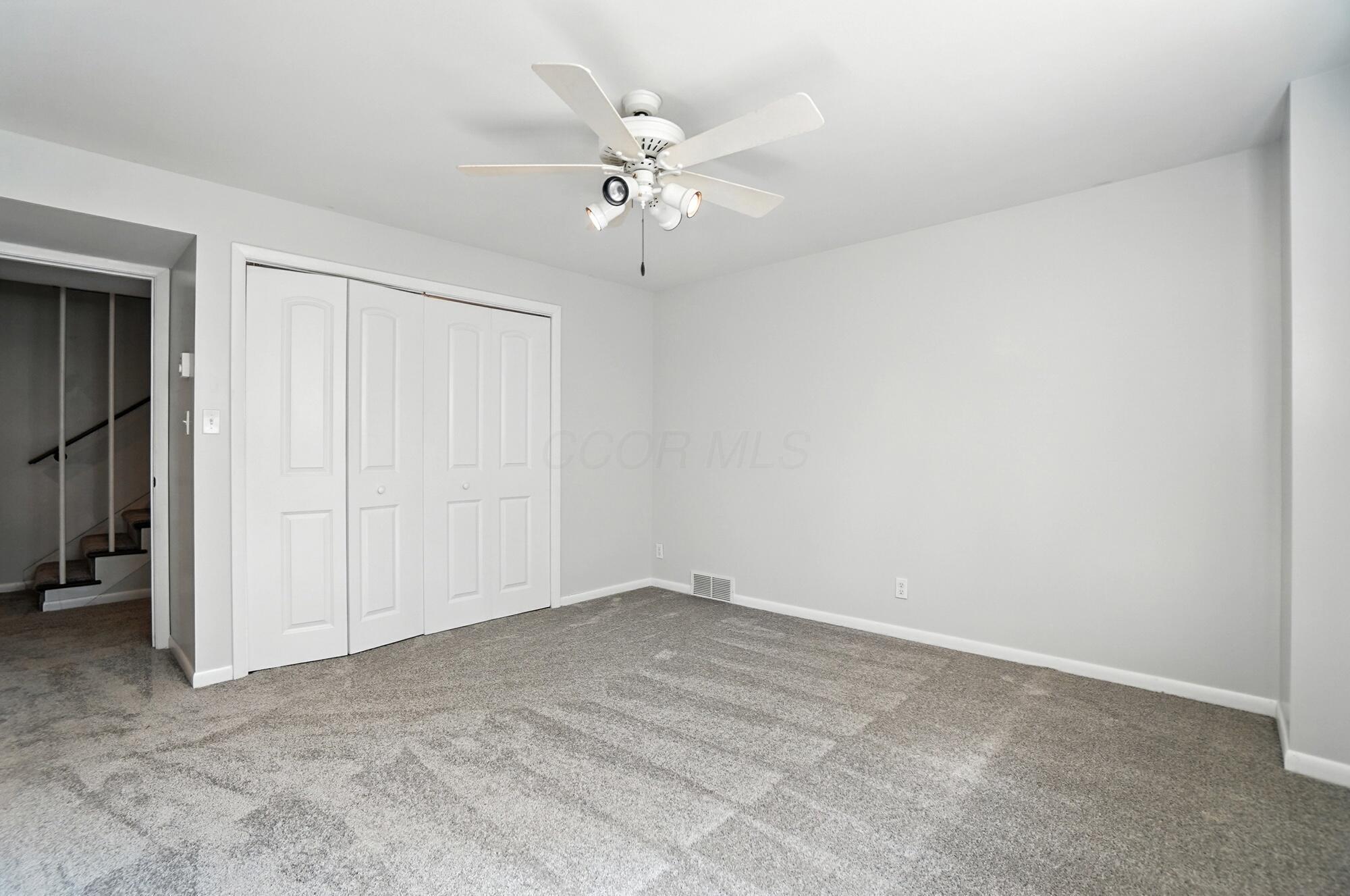 3885 Woodbridge Road Columbus, OH 43220 - Photo 99 of 158 095