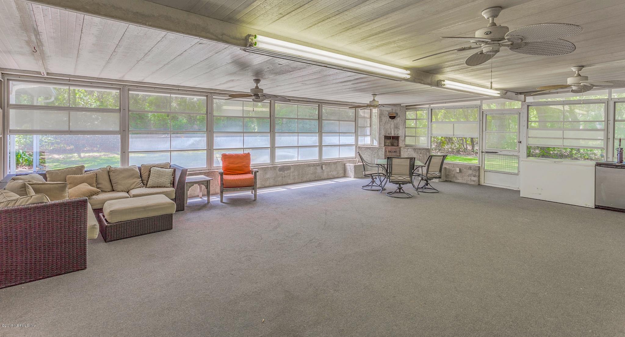 1590 Gately Road Jacksonville, FL 32225 - Photo 29 of 40 HUGE Florida room
