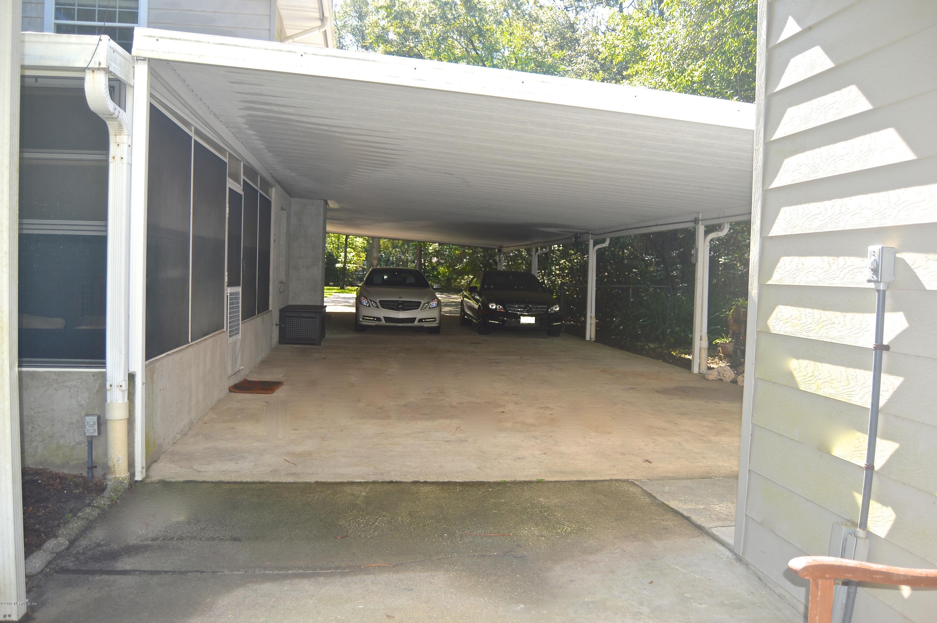 1590 Gately Road Jacksonville, FL 32225 - Photo 31 of 40 Covered parking