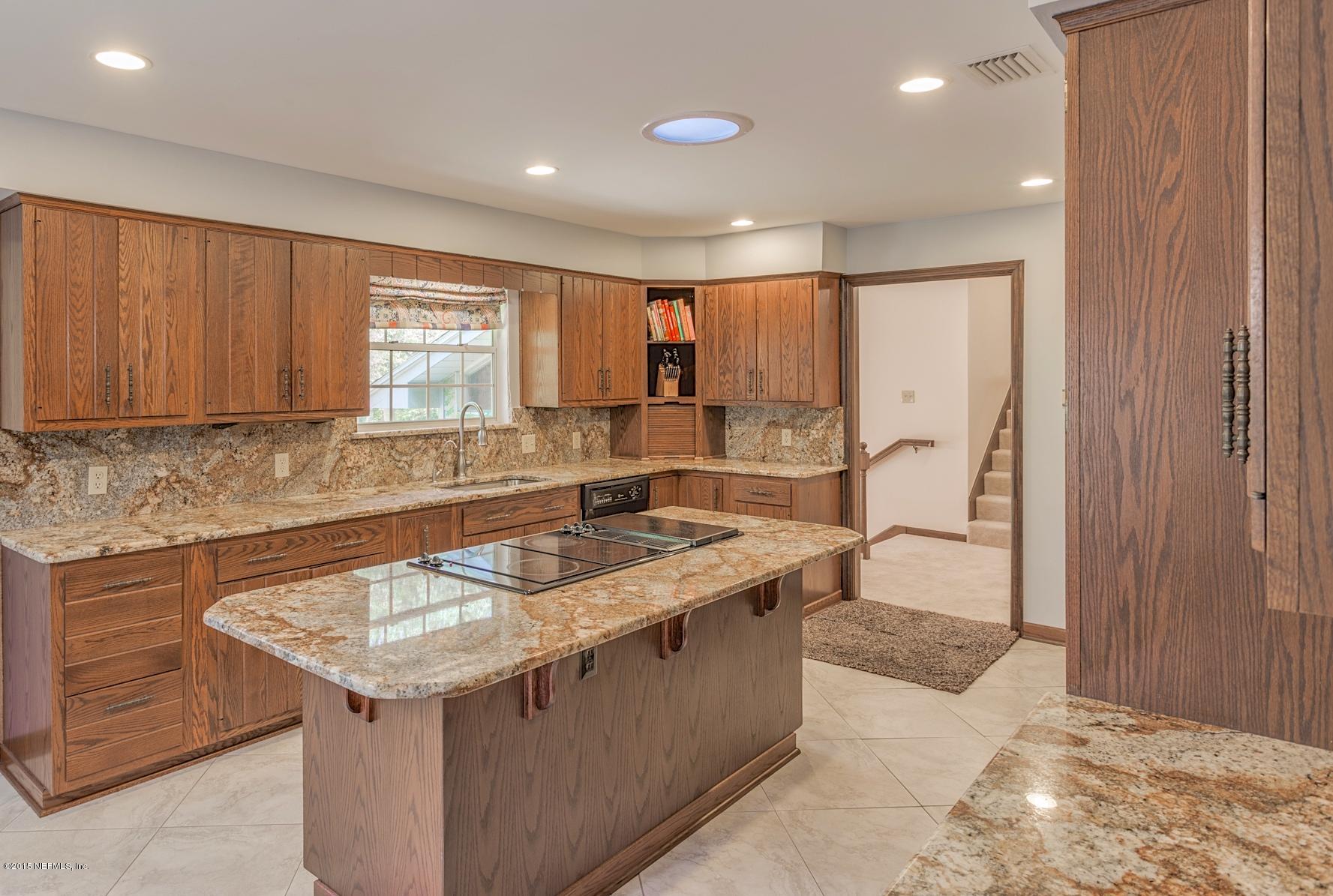 1590 Gately Road Jacksonville, FL 32225 - Photo 10 of 40 Solid Oak Custom Cabinetry