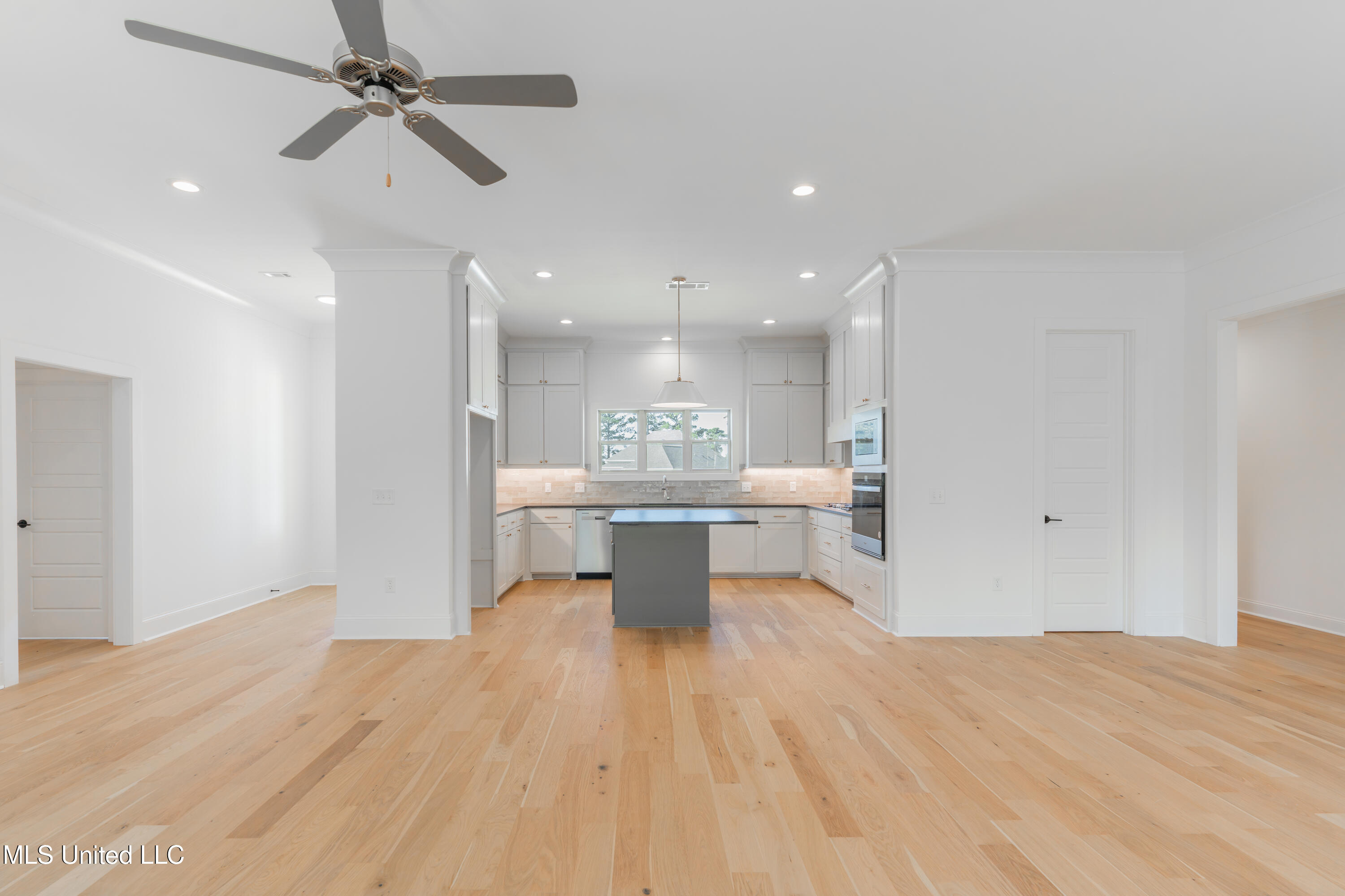 128 Catherine Boulevard Clinton, MS 39056 - Photo 14 of 80 14-LivingArea