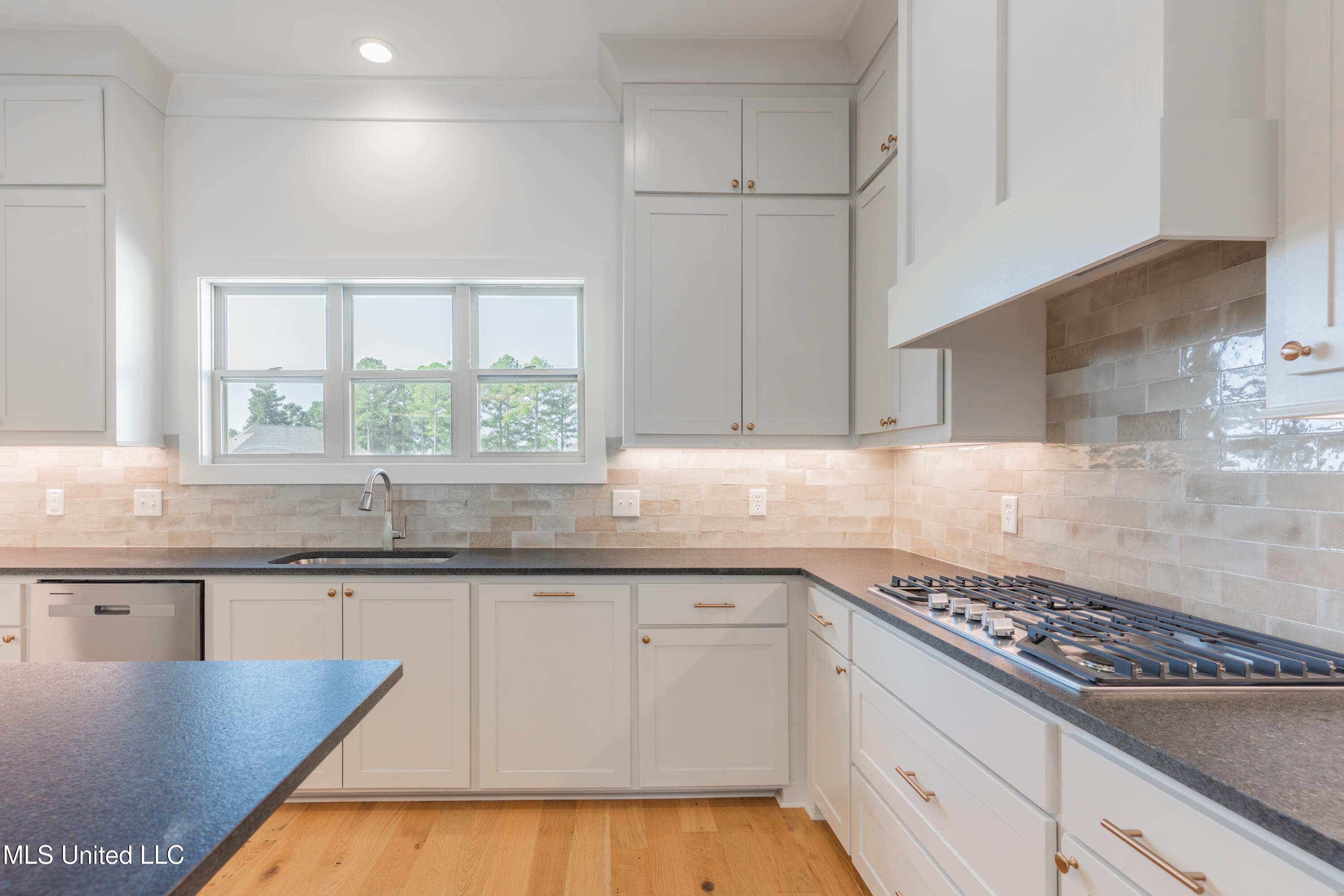 128 Catherine Boulevard Clinton, MS 39056 - Photo 18 of 80 18-Kitchen
