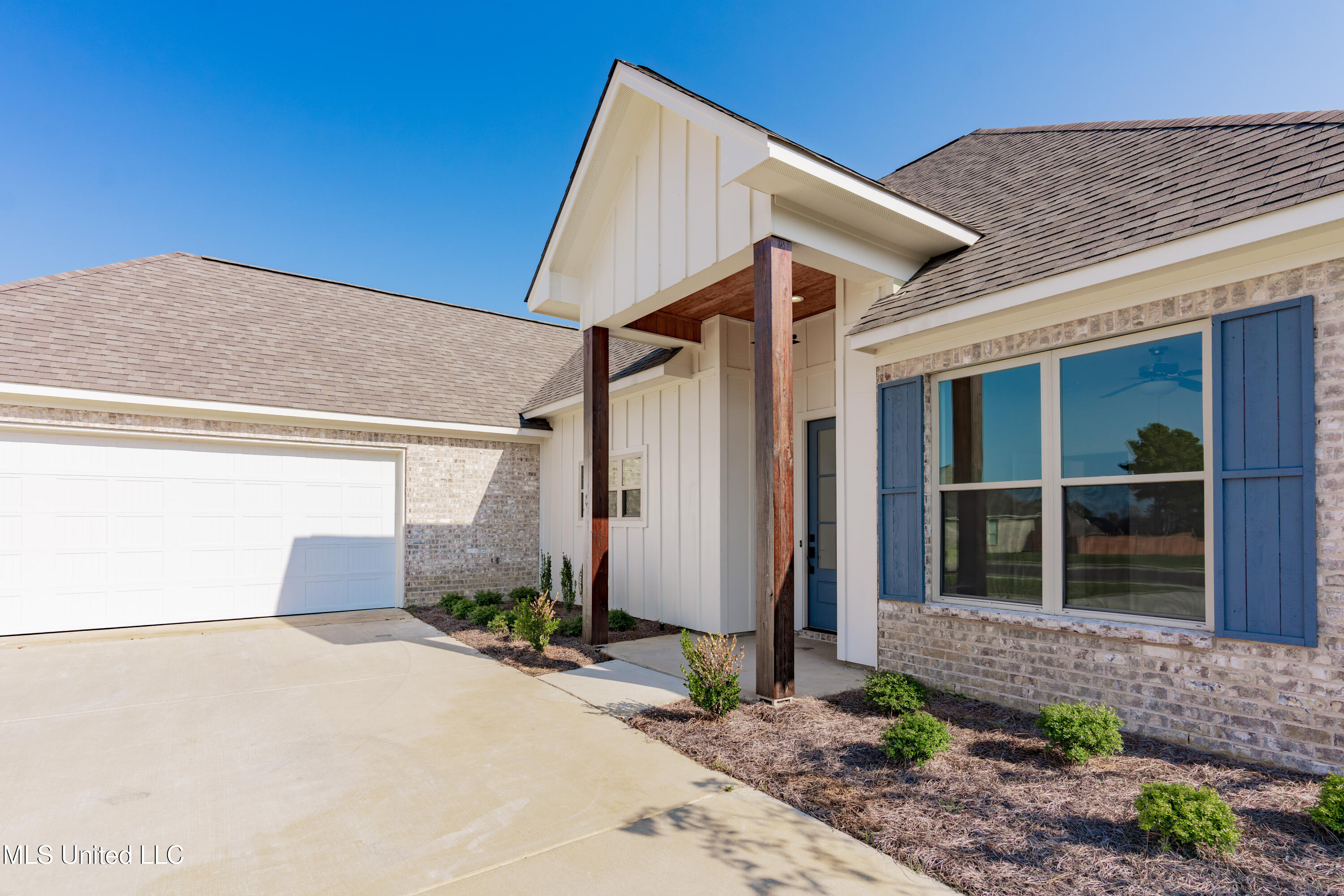 128 Catherine Boulevard Clinton, MS 39056 - Photo 5 of 80 5-Front