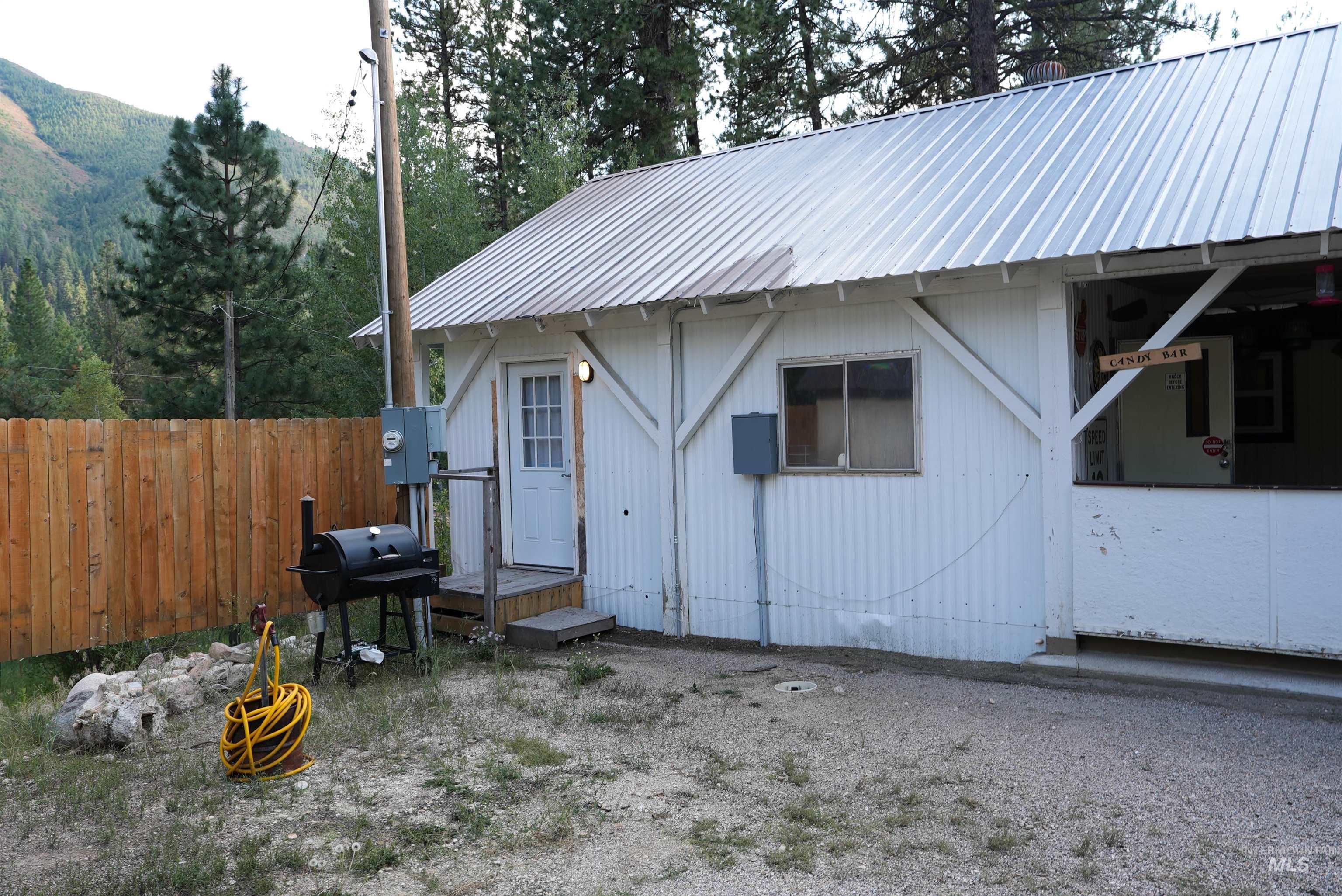 8395 Highway 21 Lowman, ID 83637 - Photo 20 of 22 View of outdoor structure