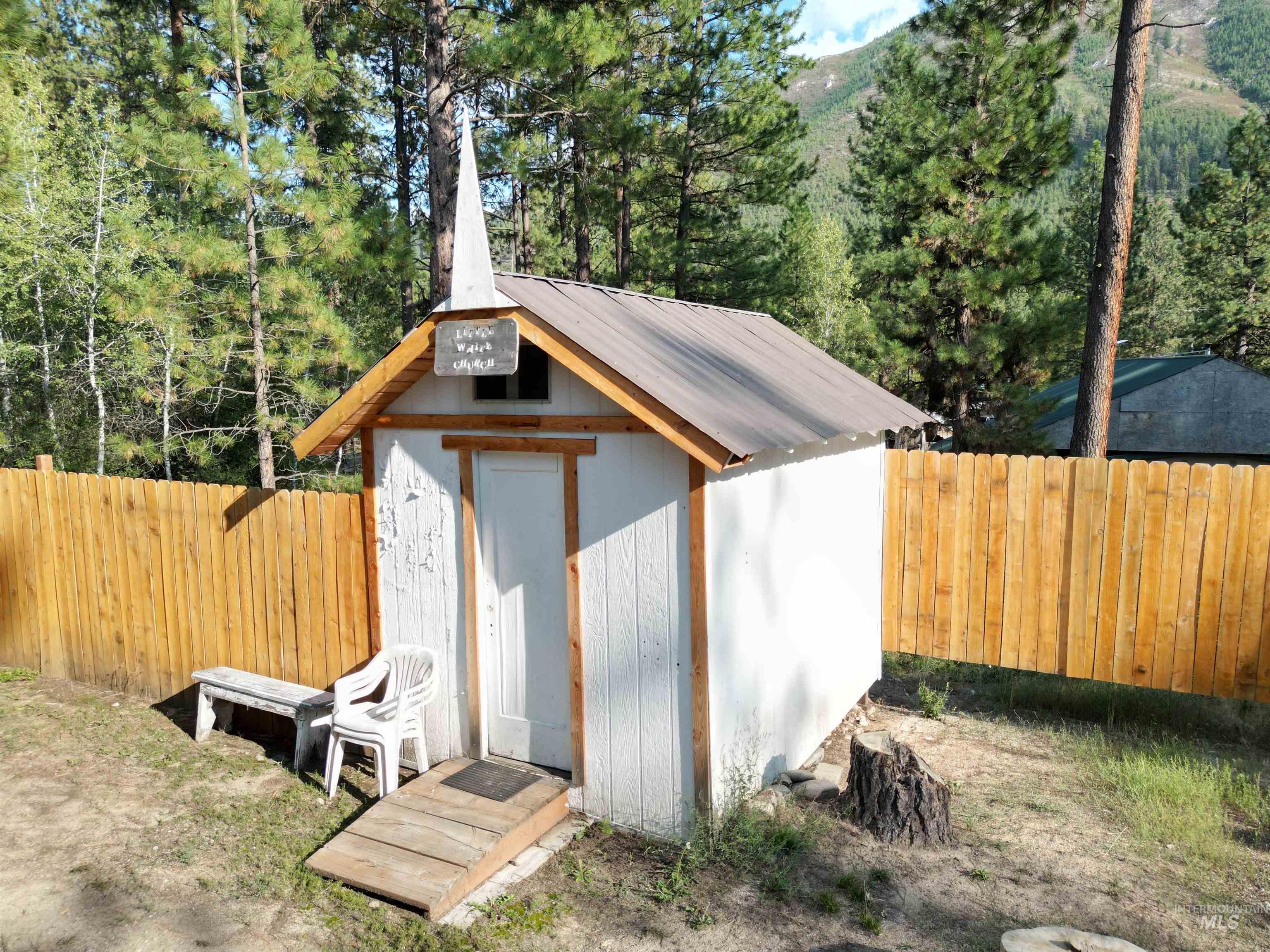 8395 Highway 21 Lowman, ID 83637 - Photo 5 of 22 View of shed with a fenced backyard
