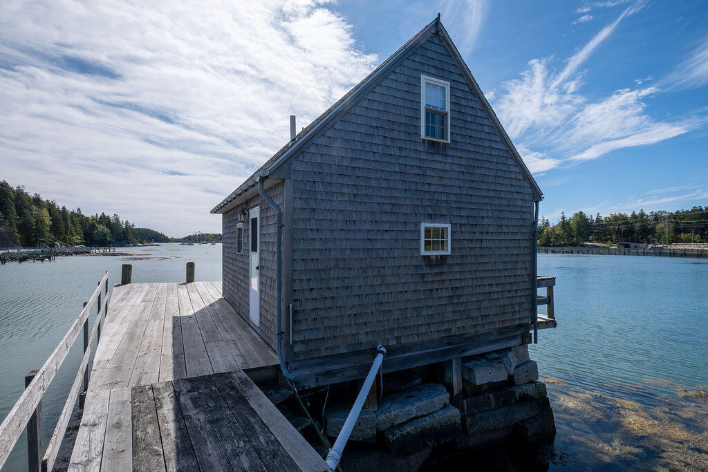 94 Green Head Road Stonington, ME 04681 - Photo 13 of 35 94GreenHead-11