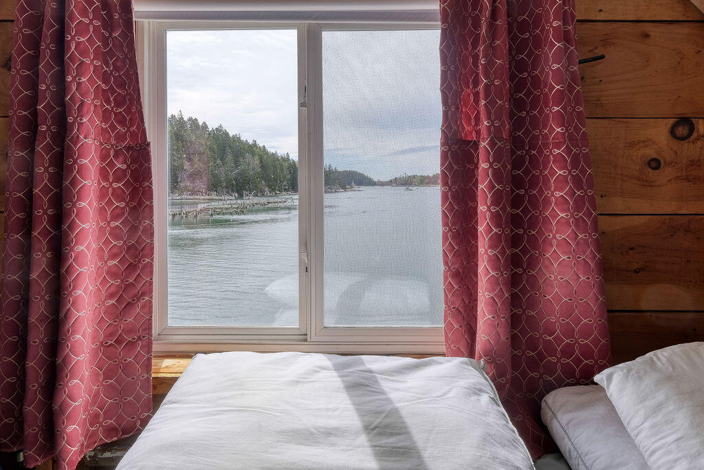 94 Green Head Road Stonington, ME 04681 - Photo 32 of 35 94GreenHead-31